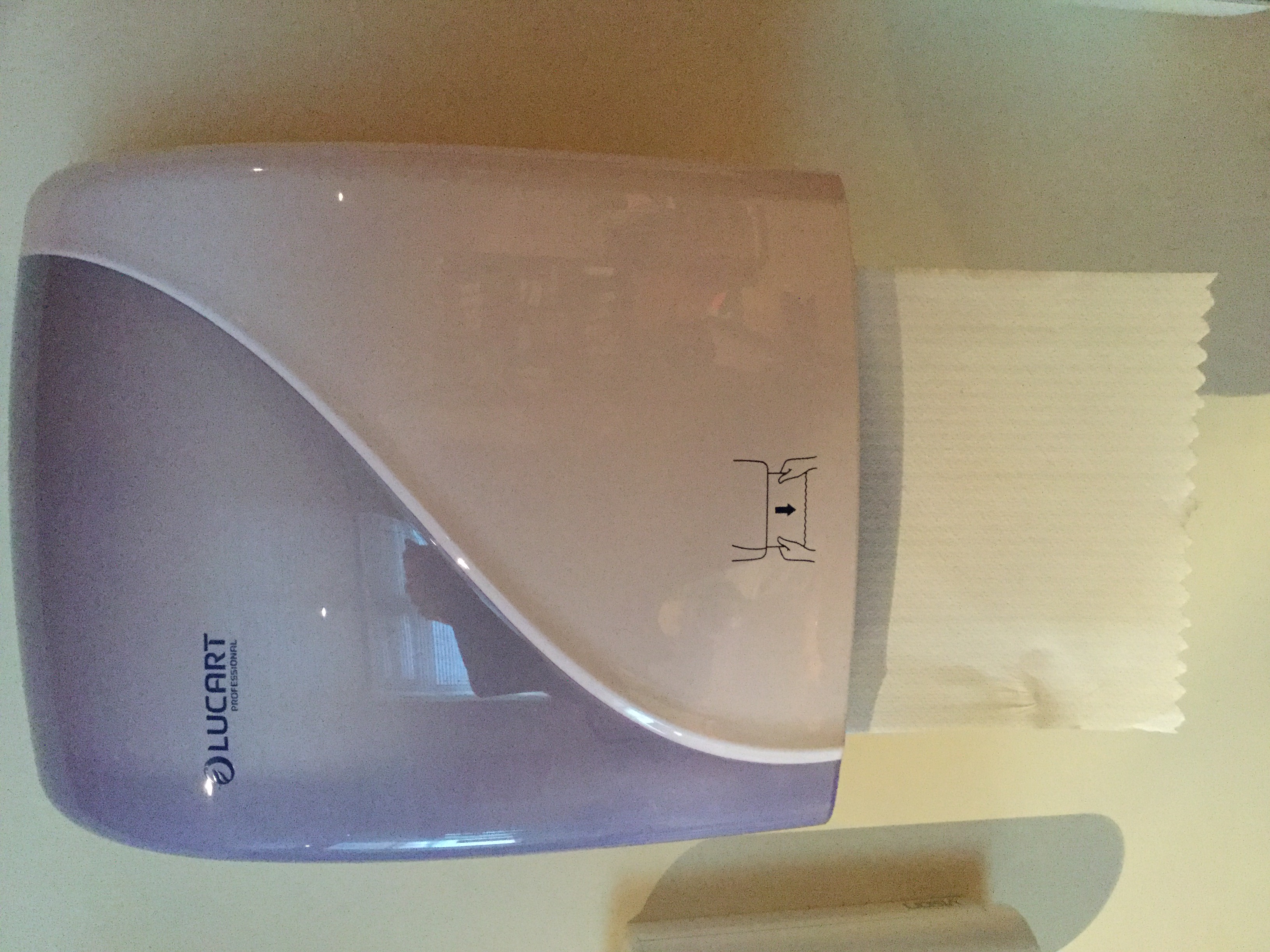 Lucart auto cut dispenser CARDBOARD CORE